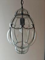 Vintage Venetiaanse hanglamp – mondgeblazen & smeedijzer, Huis en Inrichting, Lampen | Hanglampen, Ophalen, Zo goed als nieuw