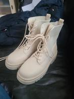 Zara veterboots met geprofileerde zool - Maat 39, Wit, Lage of Enkellaarzen, Nieuw, Ophalen of Verzenden