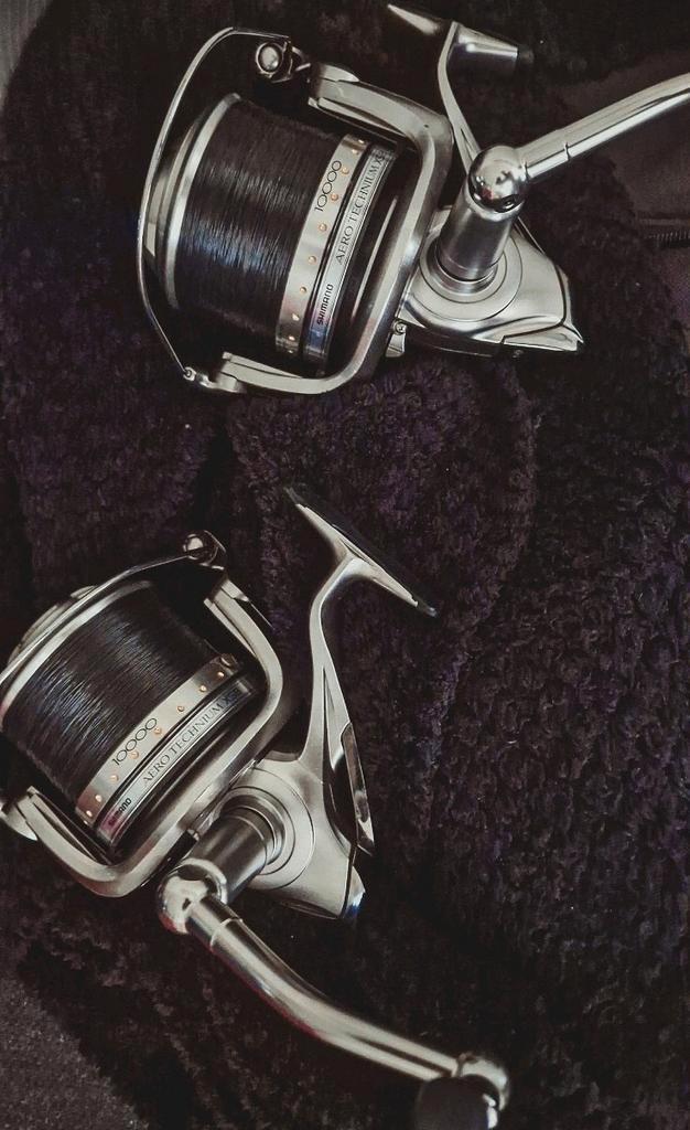 3 Shimano Technium Xsb 10.000, Watersport en Boten, Hengelsport | Karpervissen, Zo goed als nieuw, Molen, Ophalen of Verzenden