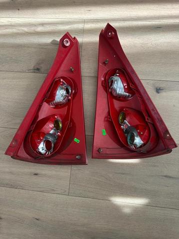 Peugeot 107 Achterlichten (Zonder Frame) beschikbaar voor biedingen