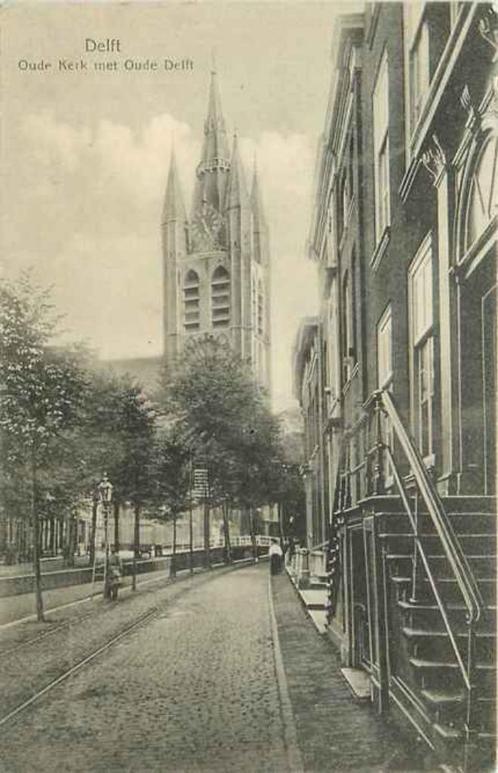 (301-060-035) Delft Oude Kerk met Oude Delft, Verzamelen, Ansichtkaarten | Nederland, Zuid-Holland, Verzenden
