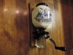 Puntgave koffiemolen prachtig Delfts blauwe beschildering, Antiek en Kunst, Antiek | Keukenbenodigdheden, Ophalen of Verzenden