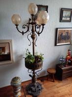 Unieke antieke staande binnenlamp met plantenbak., Ophalen, Zo goed als nieuw