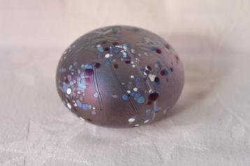 Vintage Isle of Wight Garden Violet presse papier, gemerkt beschikbaar voor biedingen