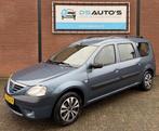 Dacia Logan MCV 1.6-16V Lauréate 7p., Auto's, Stof, Gebruikt, Zwart, 7 stoelen