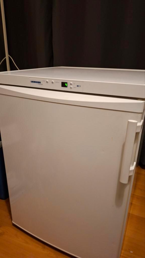 Tafelmodel koelkast Liebherr KTP1554. Zuinig., Witgoed en Apparatuur, Vriezers en Diepvrieskisten, Gebruikt, Minder dan 85 cm