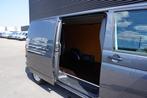 Volkswagen Transporter 28 | L2H1 | App-Connect | Cruise Cont, Auto's, Bestelauto's, Voorwielaandrijving, Stof, Gebruikt, 4 cilinders