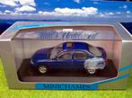 (34) Ford Mondeo Mk1 Hatchback Minichamps 1/43, Hobby en Vrije tijd, Modelauto's | 1:43, Ophalen of Verzenden, Zo goed als nieuw