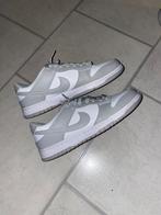 Nike dunks low smoke grey, Kleding | Dames, Schoenen, Nieuw, Nike, Grijs, Ophalen of Verzenden