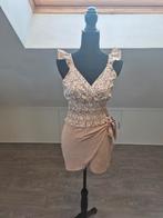 NA-KD setje. S, Verzenden, Beige, Nieuw, Maat 36 (S)