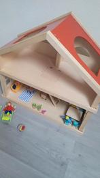 Poppenhuis inclusief meubeltjes, Ophalen, Zo goed als nieuw, Poppenhuis