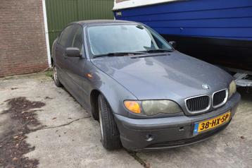 BMW 3-Serie 1.9 I 316 2002 Grijs loop of sloop beschikbaar voor biedingen