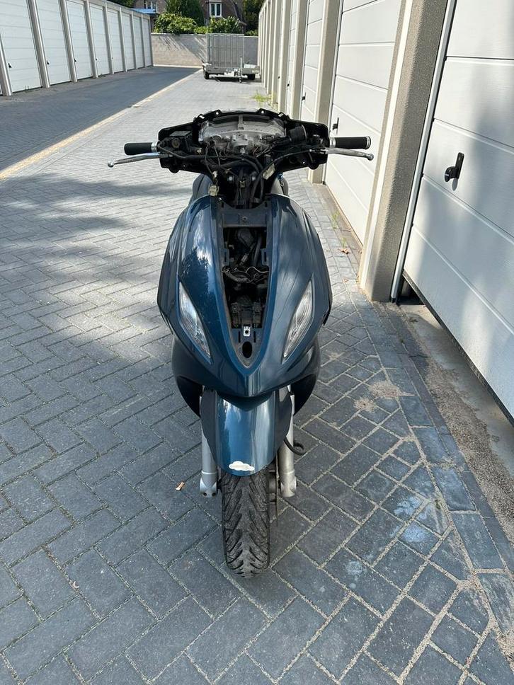 Piaggio New fly 4t 2012 WOK melding (opknapper), Fietsen en Brommers, Scooters | Piaggio, Gebruikt, Fly, Maximaal 25 km/u, Benzine