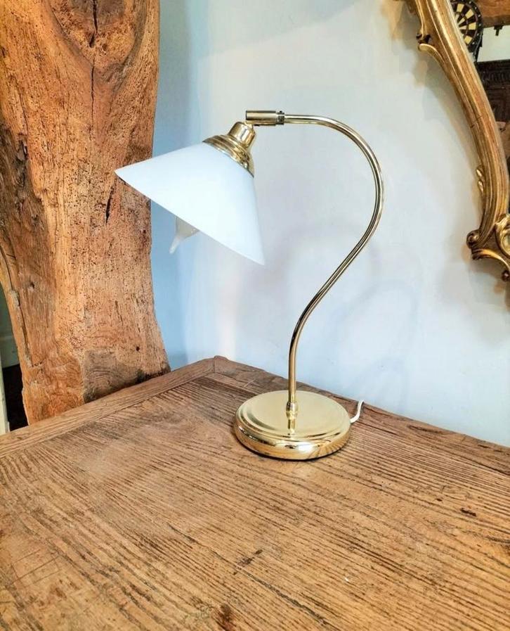 Vintage IKEA Lamp Jaren 70 Melkglas & Messing, Huis en Inrichting, Lampen | Vloerlampen, Gebruikt, Minder dan 100 cm, Glas, Metaal