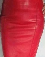 Rode Lange Leren Rok maat M, Kleding | Dames, Rokken, Maat 38/40 (M), Verzenden, Zo goed als nieuw, Rood