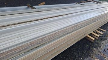 4 sandwich dakplaten +11 meter lang 10cm dik licht grijs beschikbaar voor biedingen