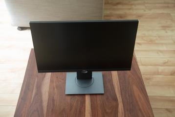 Dell Professional P2418D Monitor beschikbaar voor biedingen
