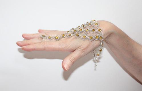 Handsieraad India hindoestaanse armband ring SML Bohemian, Sieraden, Tassen en Uiterlijk, Armbanden, Nieuw, Overige materialen