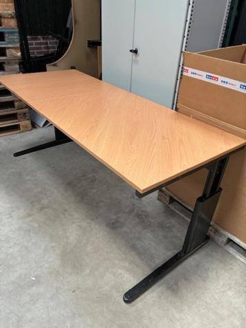 5 Bureau 80 x 200