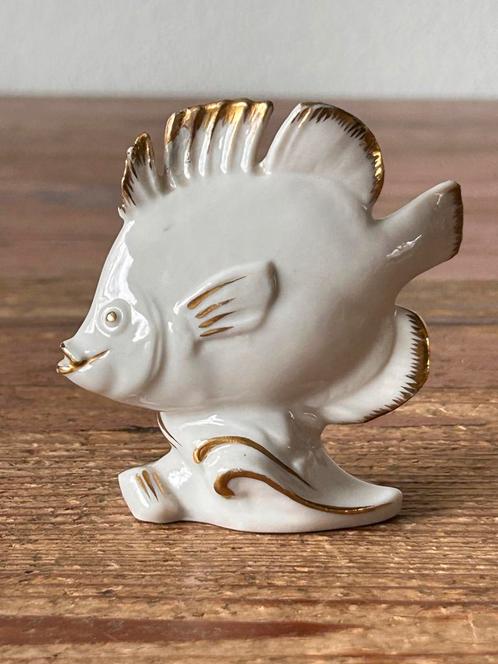 Beeld / sculptuur - Vis -  porselein met vergulden randen, Antiek en Kunst, Antiek | Porselein, Ophalen of Verzenden