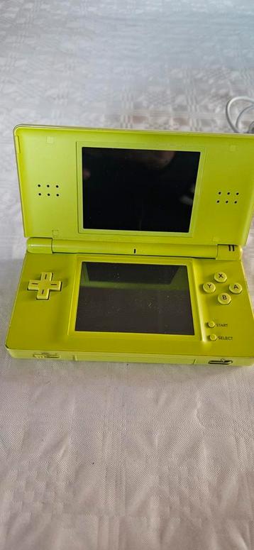 Nintendo DS lite console beschikbaar voor biedingen