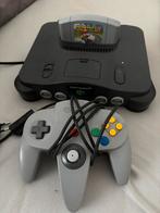 Nintendo 64 met 1 controller en Mario Kart 64, Spelcomputers en Games, Spelcomputers | Nintendo 64, Met 1 controller, Ophalen of Verzenden