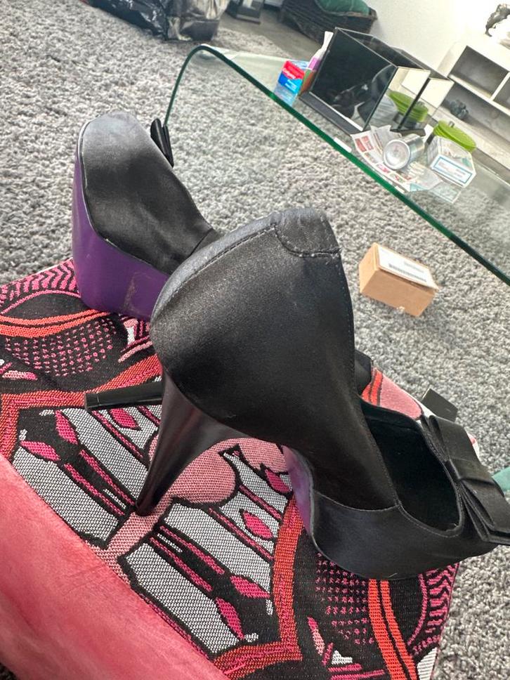 Elegante zwarte pumps maat 43, Kleding | Dames, Schoenen, Gedragen, Pumps, Zwart, Ophalen of Verzenden