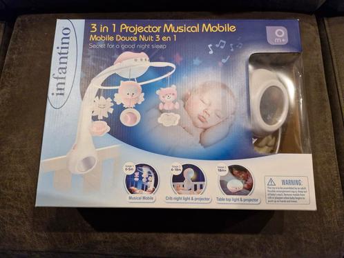 Infantino 3 in 1 Mobiel met Projector - Nieuw in doos, Kinderen en Baby's, Speelgoed | Babyspeelgoed, Nieuw, Mobiel, Met licht