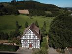 SAUERLAND schitterend wonen in het groen met een B&B, Huizen en Kamers, Buitenland, 341 m², Woonhuis, Landelijk, Kirchhundem