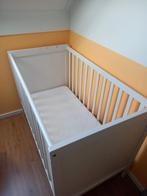 Ledikant met matras, dekbed en beddengoed, Ophalen, Gebruikt, Ledikant