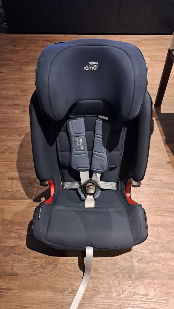 Britax Römer Advansafix IV R autostoel, Kinderen en Baby's, Autostoeltjes, Zo goed als nieuw, Romer, 15 t/m 36 kg, Isofix, Ophalen