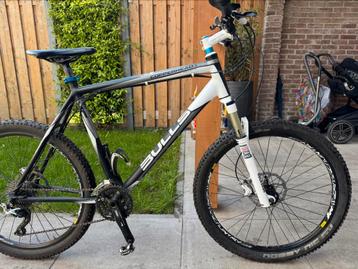 Bulls copperhead 3 met rock shox voorvork beschikbaar voor biedingen
