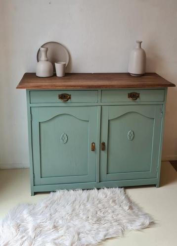 Vintage kast commode  beschikbaar voor biedingen
