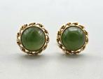 Vintage gouden oorbellen met edelsteen jade. 2026/03., ., Ophalen of Verzenden, Zo goed als nieuw, .