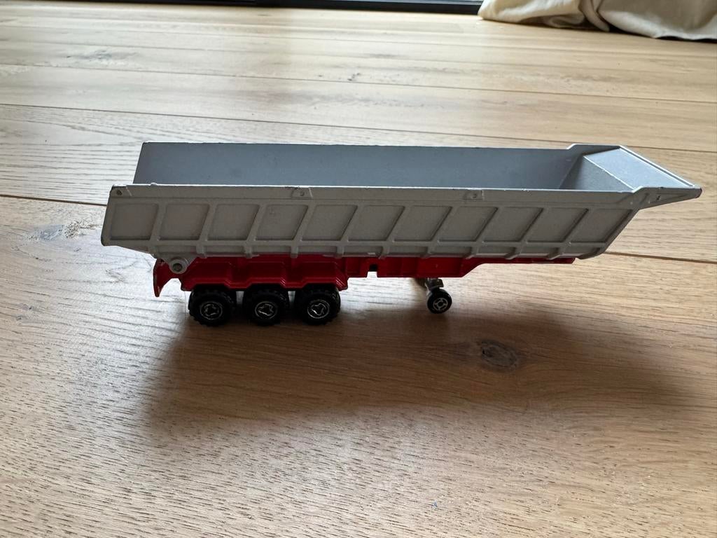 Majorette Vrachtwagen Oplegger - Vintage Model, Hobby en Vrije tijd, Modelauto's | 1:18, Ophalen of Verzenden, Gebruikt, Auto