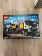LEGO 42175 Volvo FMX Truck & EC230 Electric Excavator, Kinderen en Baby's, Speelgoed | Duplo en Lego, Ophalen of Verzenden, Zo goed als nieuw