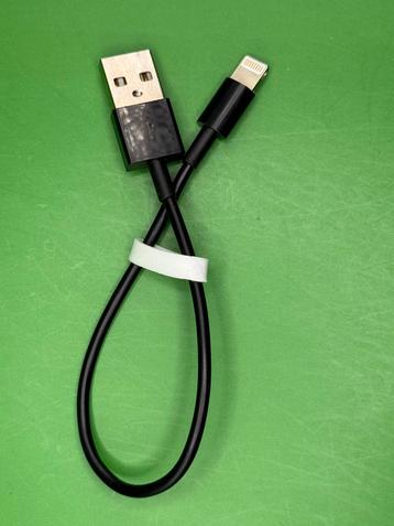 Div korte kabels (22cm) lightning / iPhone,  USB-C Micro beschikbaar voor biedingen