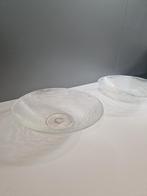 2 glazen schalen, Ophalen of Verzenden, Zo goed als nieuw, Rond, Glas