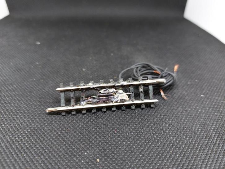 Minitrix - contactrail 50mm (13882), Hobby en Vrije tijd, Modeltreinen | N-Spoor, Gebruikt, Rails, Gelijkstroom, Trix, Ophalen of Verzenden