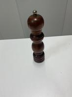 Houten pepermolen met metalen vermaler, Ophalen, Gebruikt