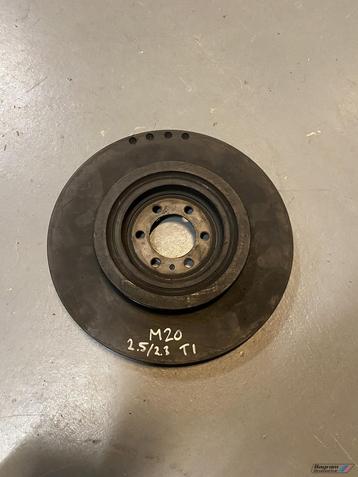 Bmw E30 krukaspoelie m20 325i 323i bmw 1708852 E21 3-serie  beschikbaar voor biedingen