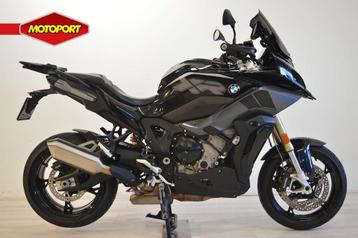 BMW S 1000 XR (bj 2023) beschikbaar voor biedingen