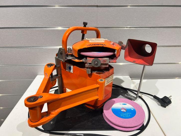 Professionele Zandstra Schaatsen Slijpmachine, Doe-het-zelf en Verbouw, Gereedschap | Slijpmachines, Gebruikt, Werkbankslijpmachine