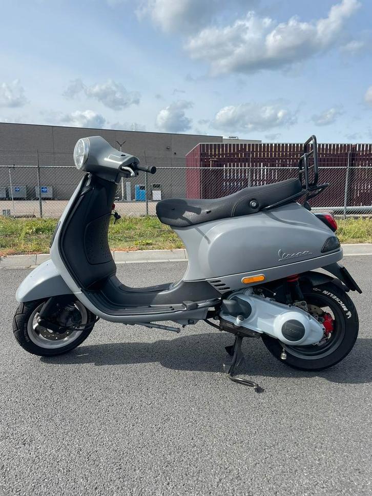 Vespa lx 200cc lc 4V met gilera runner vxr motorblok., Fietsen en Brommers, Scooters | Piaggio, Gebruikt, Overige modellen, Benzine