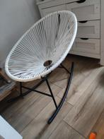 Design schommelstoel zwart wit, Huis en Inrichting, Stoelen, Ophalen, Wit, Zo goed als nieuw, Metaal