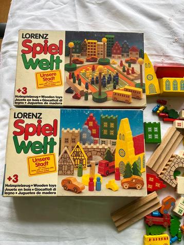 Houten bouwsteentjes, Spiel Welt,  “onze stad.” beschikbaar voor biedingen