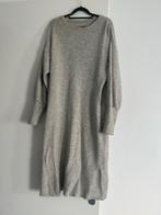 Grijze jurk 100% cashmere handmade maat M, Kleding | Dames, Jurken, Maat 38/40 (M), Ophalen of Verzenden, Grijs, Gedragen