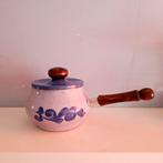 Vintage fonduepan met houten handvat, Antiek en Kunst, Antiek | Keramiek en Aardewerk, Ophalen of Verzenden