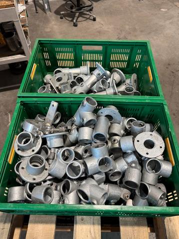 Buiskoppelingen 42mm - Diverse Types beschikbaar voor biedingen