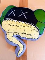OriginalFake Kaws Black/Green Pillow, Huis en Inrichting, Ophalen of Verzenden, Zo goed als nieuw, Vierkant